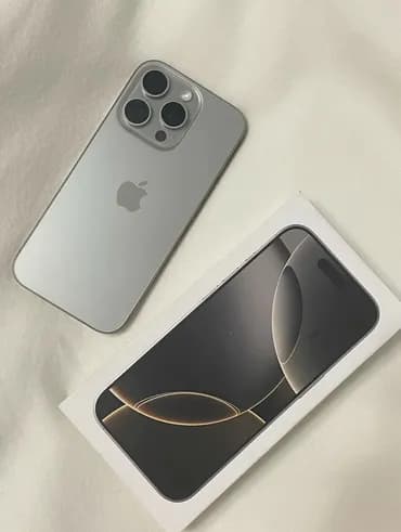 IPhone 15 Pro, Б/у, 128 ГБ, Natural Titanium, Защитное стекло, Чехол, 100 %