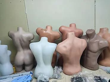 Торсы и части манекенов для витрин и демонстрации одежды - В