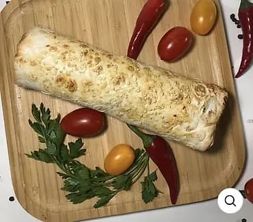 Требуется повар шаурмист 10 часов работы 1500 оплата, есть карьерный