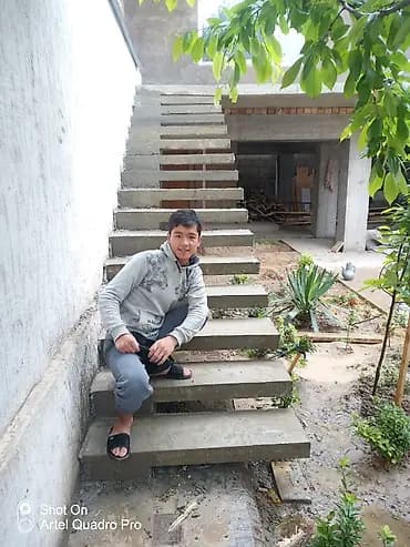 Агач тепкичи Жеке менчик үй үчүн, Кепилдиги, Жыгачтын туру: Лиственница, Тепкичтин формасы: Бургуланма, Стиль: Хайтек