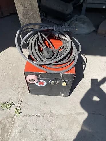 Сварочный аппарат, Ручная дуговая сварка