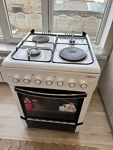 Срочно продаю Газовую плиту FIESTA с духовкой б/у Все работает -