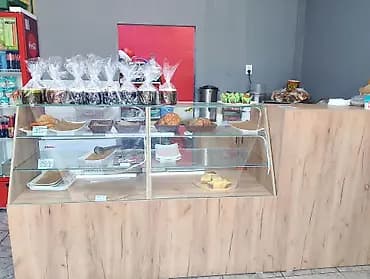 Мини-пекарня с полным оборудованием - Торговая зона: витрина-прилавок