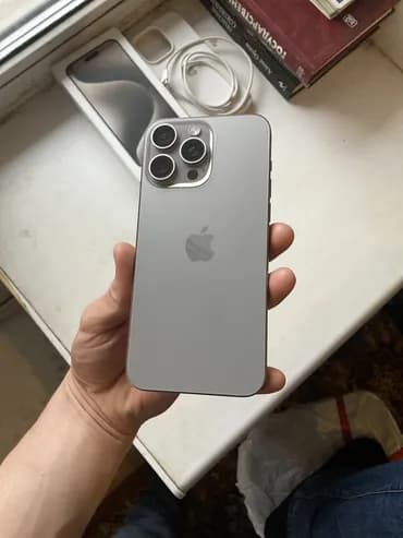 IPhone 15 Pro Max, Б/у, 256 ГБ, Коробка, 90 %
