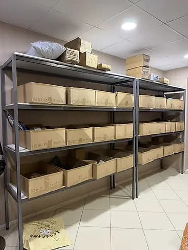Металлические стеллажи для склада/офиса Описание: - Прочные разборные