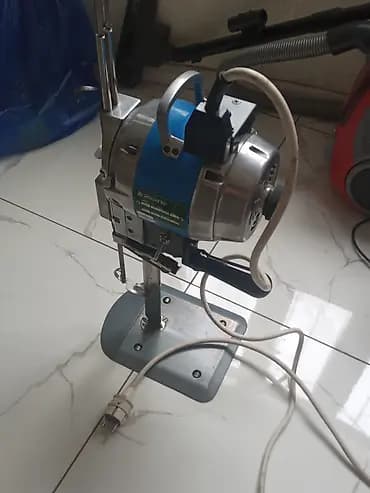 Промышленный настольный раскройный нож Zoje - Электрический нож для