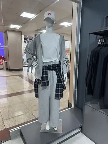 Манекены для одежды — универсальный вариант для любого магазина или