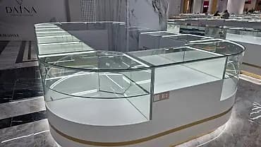 Стеклянные витрины. Офисные перегородки. Стеклынные перегородки