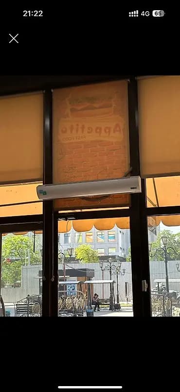 Срочно требуется шаурмист с опытом работы на фастфуд в центр города