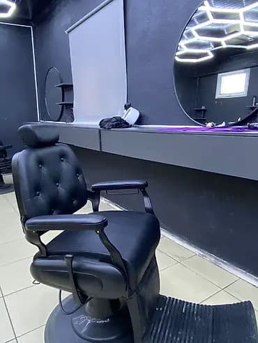 Сдается кресло в аренду Адрес:Гагарина 39 Стрижки от 500с Цена