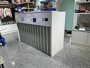 Торговая стойка/кассовый прилавок для магазина - Прямой прилавок с