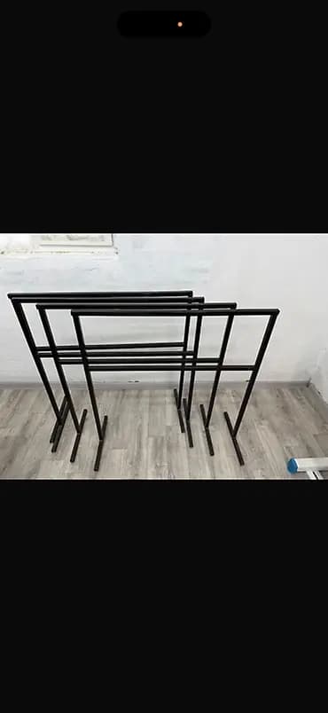 Напольные металлические стойки-гардеробы для одежды (набор). - Тип