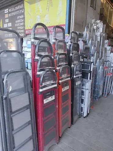 Складная стремянка-лестница, Материал: Алюминий, Новый, Для дома, Высота: Более 4 м