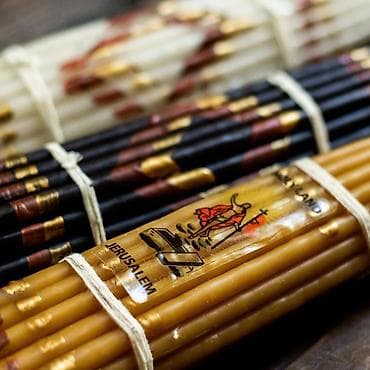 Иерусалимские свечи - опалены Благодатным Огнём. Связка состоит из 33 lalafo.kg да Иерусалимские свечи - опалены Благодатным Огнём. Связка состоит из 33