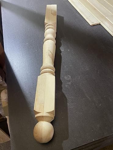 Готовая балясина, Материал: Дерево, Для лестницы at lalafo.kg Готовая балясина, Материал: Дерево, Для лестницы