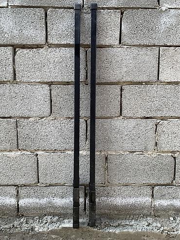 Пара продольных рейлингов/багажных дуг для автомобиля at lalafo.kg Пара продольных рейлингов/багажных дуг для автомобиля