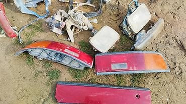 Мазда 323 б/у, разнобой по кузову и электрике для легкового авто at lalafo.kg Мазда 323 б/у, разнобой по кузову и электрике для легкового авто