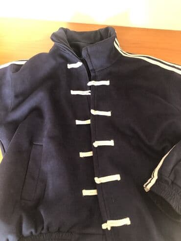 Детская куртка Feel:Style - Цвет: тёмно‑синий с белыми элементами - at lalafo.kg Детская куртка Feel:Style - Цвет: тёмно‑синий с белыми элементами -