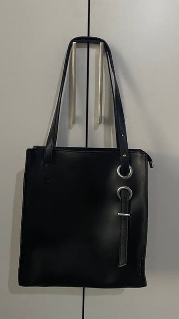 Сумка и шоппер за 250сом. Качество хорошее at lalafo.kg Сумка и шоппер за 250сом. Качество хорошее