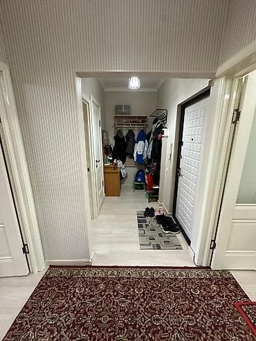 2 комнаты, 56 м², 105 серия, 2 этаж, Евроремонт at lalafo.kg 2 комнаты, 56 м², 105 серия, 2 этаж, Евроремонт