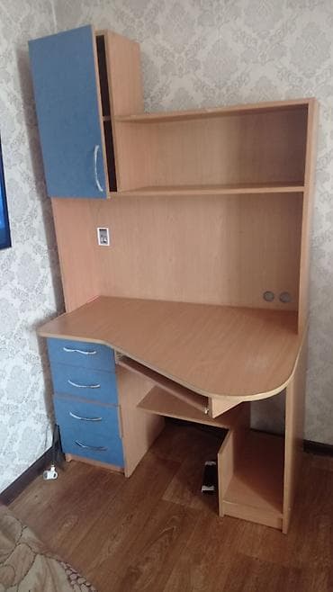 Компьютерный стол, Угловой at lalafo.kg Компьютерный стол, Угловой