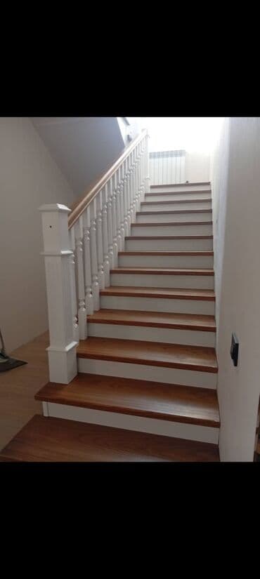 Деревянная лестница Для дома, Форма лестницы: Прямая at lalafo.kg Деревянная лестница Для дома, Форма лестницы: Прямая