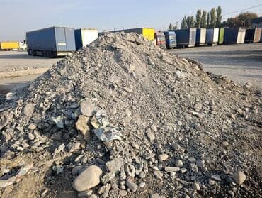 Смесь щебень и отсев, Грязная, Для фундамента at lalafo.kg Смесь щебень и отсев, Грязная, Для фундамента