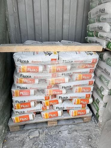Гипсовая штукатурка Fluxa в мешках по 25 кг, упакованная на деревянном at lalafo.kg Гипсовая штукатурка Fluxa в мешках по 25 кг, упакованная на деревянном