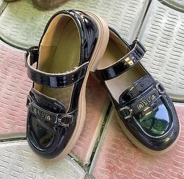 Школьная форма, цвет - Черный at lalafo.kg Школьная форма, цвет - Черный