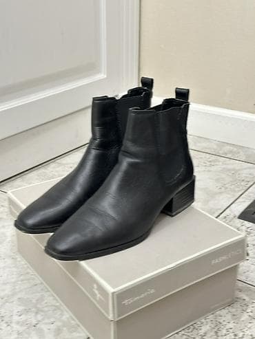 Ботинки, 38, Mango, Б/у, цвет - Черный at lalafo.kg Ботинки, 38, Mango, Б/у, цвет - Черный