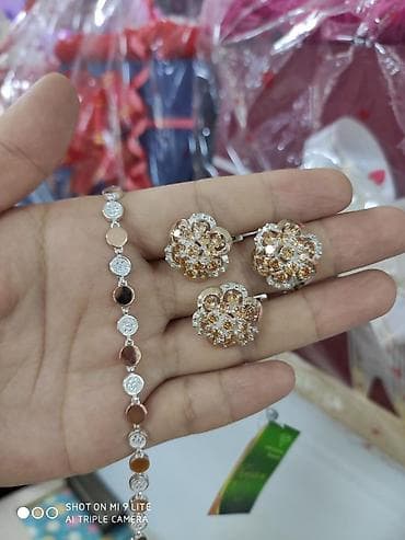 Набор украшений, Проба 925, Женские, Новый at lalafo.kg Набор украшений, Проба 925, Женские, Новый