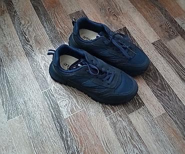 Кроссовки O’SHAD - Цвет: темно‑синий (navy) - Верх: комбинированный — at lalafo.kg Кроссовки O’SHAD - Цвет: темно‑синий (navy) - Верх: комбинированный —