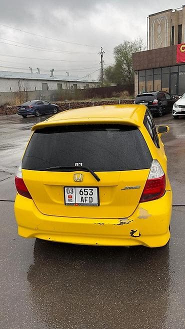 Honda Jazz: 2006 г., 1.3 л, Вариатор, Бензин, Хэтчбэк at lalafo.kg Honda Jazz: 2006 г., 1.3 л, Вариатор, Бензин, Хэтчбэк