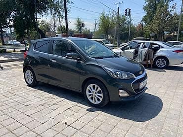 Chevrolet Spark: 2018 г., 1 л, Автомат, Бензин, Хэтчбэк at lalafo.kg — 6 Chevrolet Spark: 2018 г., 1 л, Автомат, Бензин, Хэтчбэк — 6