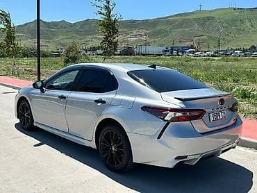 Toyota Camry: 2019 г., 2.5 л, Автомат, Бензин, Седан at lalafo.kg Toyota Camry: 2019 г., 2.5 л, Автомат, Бензин, Седан