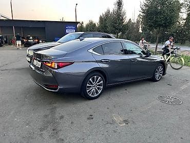 Lexus ES: 2020 г., 2.5 л, Автомат, Бензин, Седан lalafo.kg да Lexus ES: 2020 г., 2.5 л, Автомат, Бензин, Седан