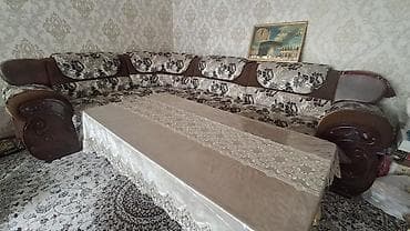 Угловой диван, C подушками at lalafo.kg Угловой диван, C подушками