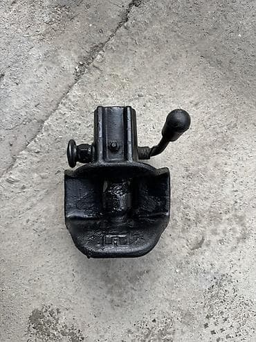 Фаркоп Для грузовых авто Mercedes-Benz, Б/у, Платная доставка, Самовывоз, Бесплатная доставка at lalafo.kg Фаркоп Для грузовых авто Mercedes-Benz, Б/у, Платная доставка, Самовывоз, Бесплатная доставка