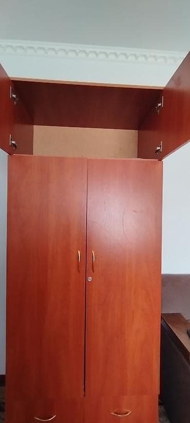 Купе шкафтар: Шифоньерлер, кийидер үчүн шкафтар, Колдонулган, Түз, ЛДСП lalafo.kg да — 3 Купе шкафтар: Шифоньерлер, кийидер үчүн шкафтар, Колдонулган, Түз, ЛДСП — 3