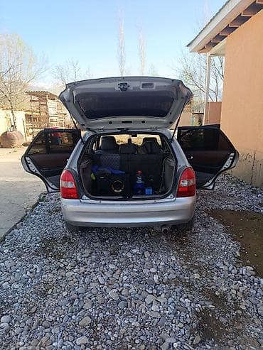 Mazda 323: 2001 г., 1.6 л, Автомат, Бензин, Универсал at lalafo.kg — 3 Mazda 323: 2001 г., 1.6 л, Автомат, Бензин, Универсал — 3