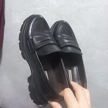 Лоферы женские черные - Классическая модель penny loafer - Верх at lalafo.kg Лоферы женские черные - Классическая модель penny loafer - Верх