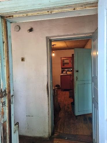 Продаю пол дома барачного типа 2 комнаты кухня двор свой район at lalafo.kg Продаю пол дома барачного типа 2 комнаты кухня двор свой район