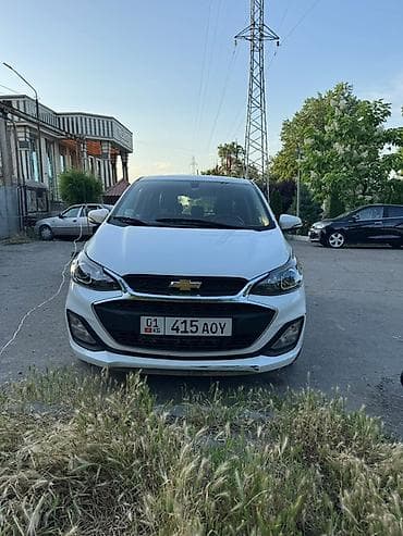 Chevrolet Spark: 2018 г., 1 л, Вариатор, Бензин, Хэтчбэк at lalafo.kg Chevrolet Spark: 2018 г., 1 л, Вариатор, Бензин, Хэтчбэк