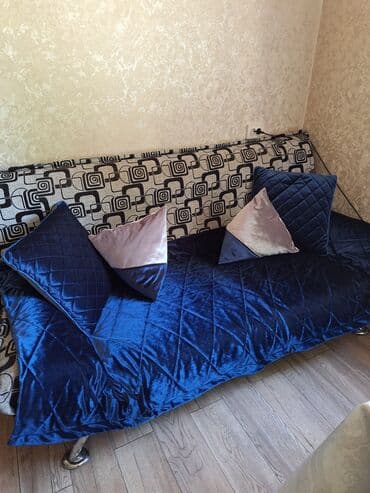 Покрывало для кровати, Б/у at lalafo.kg Покрывало для кровати, Б/у