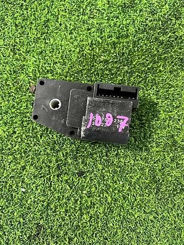 Сервопривод печки Subaru Forester SG5 EJ 20 2 2004 (б/у) ЭЛЕКТРОНИКА - at lalafo.kg Сервопривод печки Subaru Forester SG5 EJ 20 2 2004 (б/у) ЭЛЕКТРОНИКА -