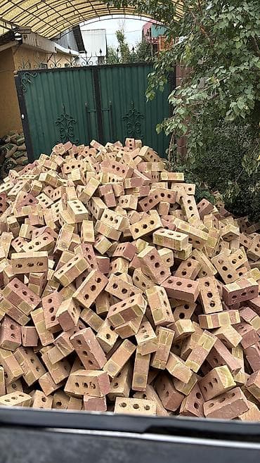 Пустотелый, дырчатый, Жженый кирпич, Полублок, 250×120×90 at lalafo.kg Пустотелый, дырчатый, Жженый кирпич, Полублок, 250×120×90