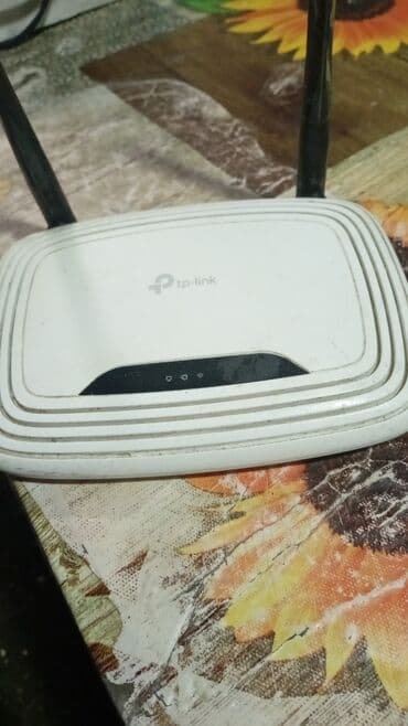 Комплект сетевого оборудования и ТВ-приставка Состав: - Wi‑Fi at lalafo.kg Комплект сетевого оборудования и ТВ-приставка Состав: - Wi‑Fi