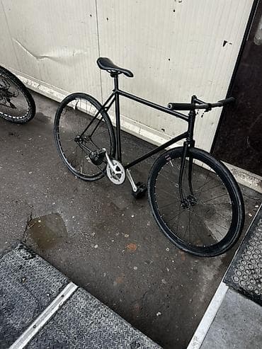 Городской велосипед, Рама L (172 - 185 см), Б/у at lalafo.kg Городской велосипед, Рама L (172 - 185 см), Б/у