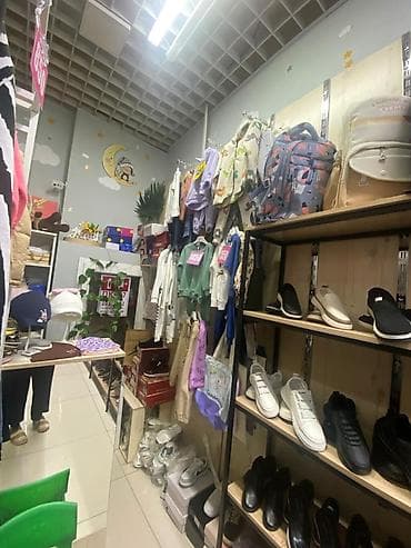 Бутик, 10 м², ГУМ, Действующий, С оборудованием at lalafo.kg Бутик, 10 м², ГУМ, Действующий, С оборудованием