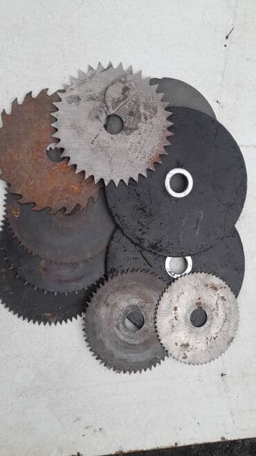 Продаю инструменты. рубанок. нажовки. пила at lalafo.kg Продаю инструменты. рубанок. нажовки. пила